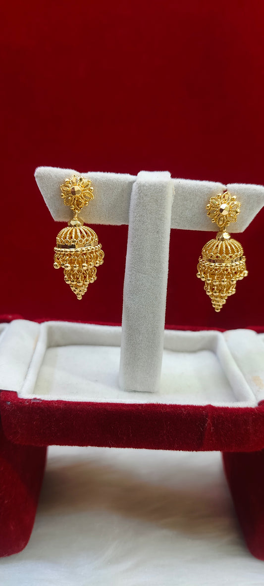 Daily wear gold look jumkas