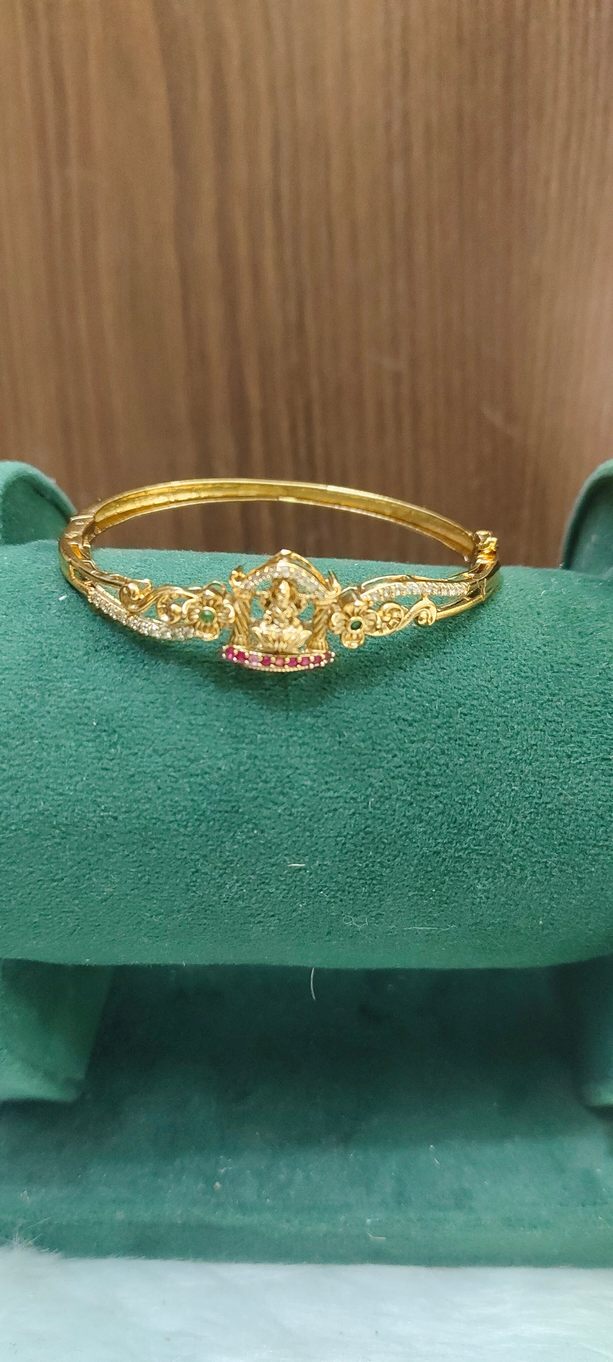 Premium nakshi gold look Lakshmi Devi openable kada (fit from 2.4 to 2.10)