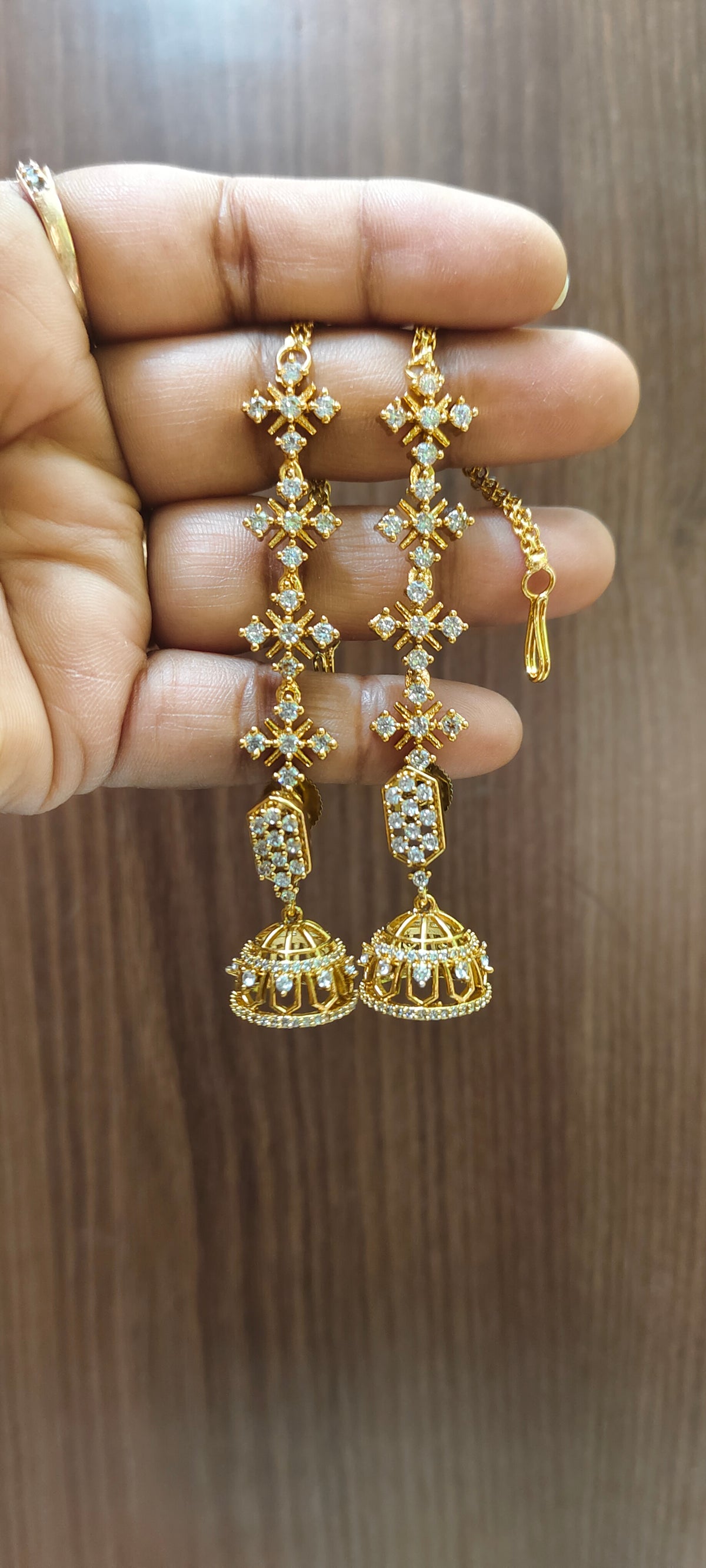 Cute stone based jumkas with maati combo ( maati detachable)