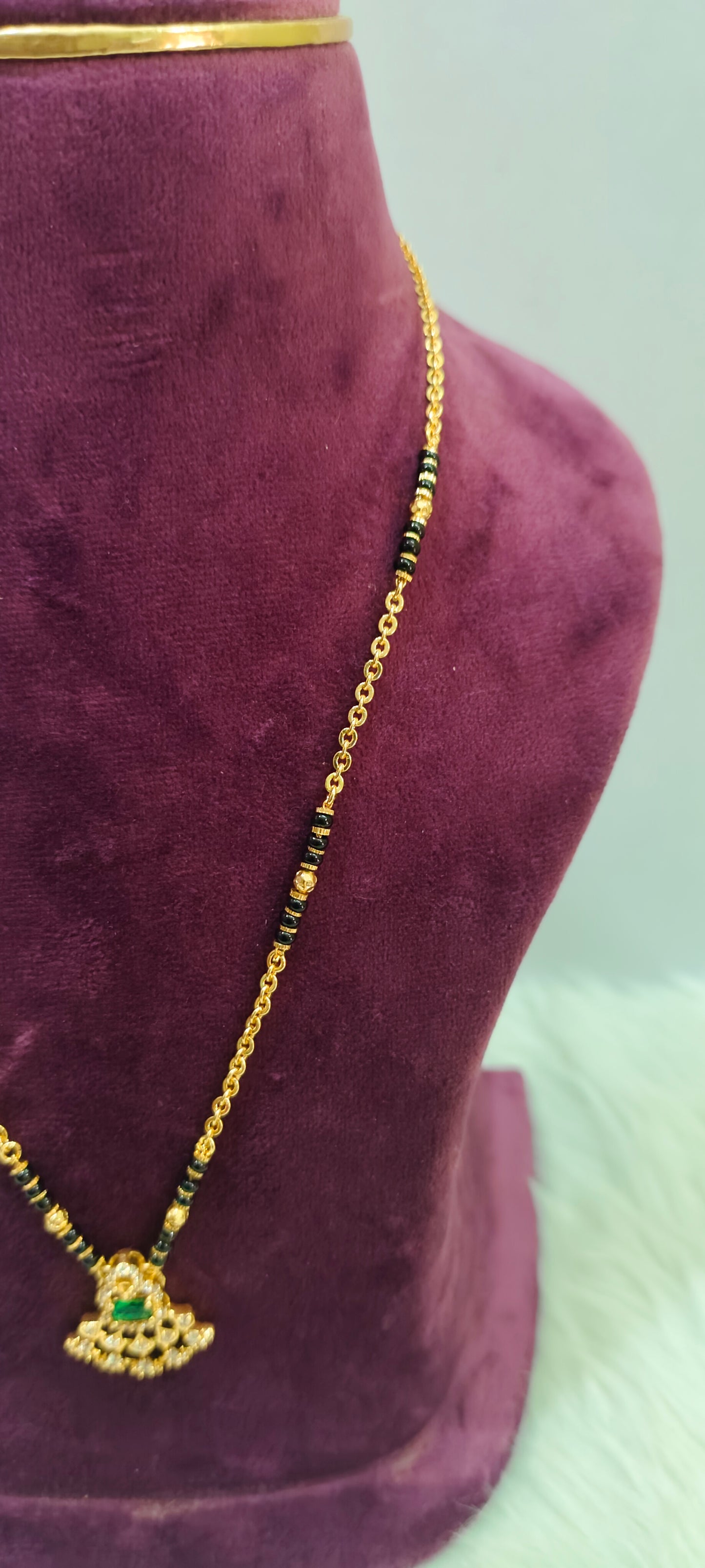 Premium micro gold 18" length short black beads with dimond look pendant