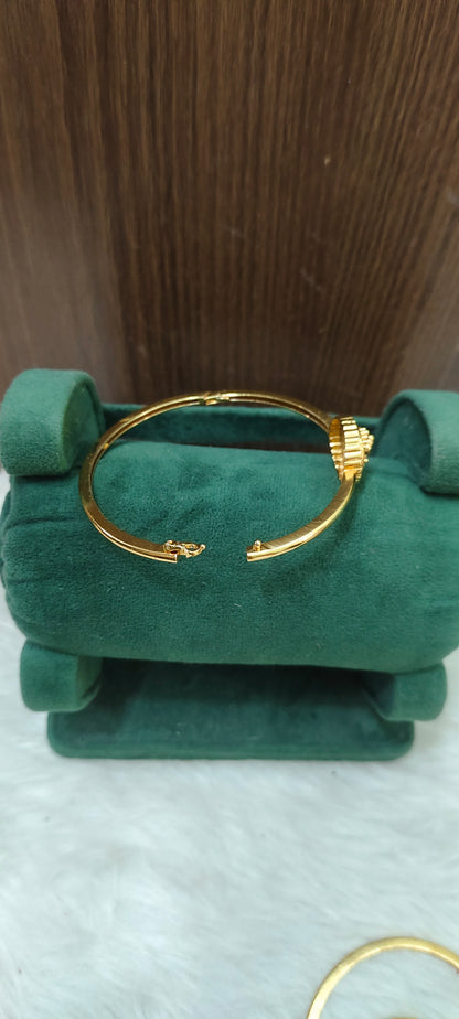 Premium nakshi Lakshmi Devi openable kada bracelet (for from 2.4 to 2.10)