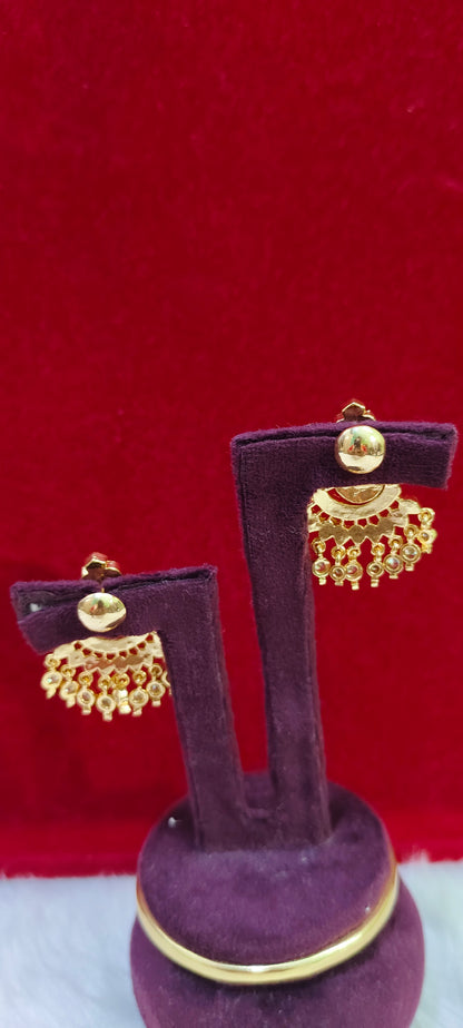 Pure panchaloham vintage look studs(stone colour may changes)