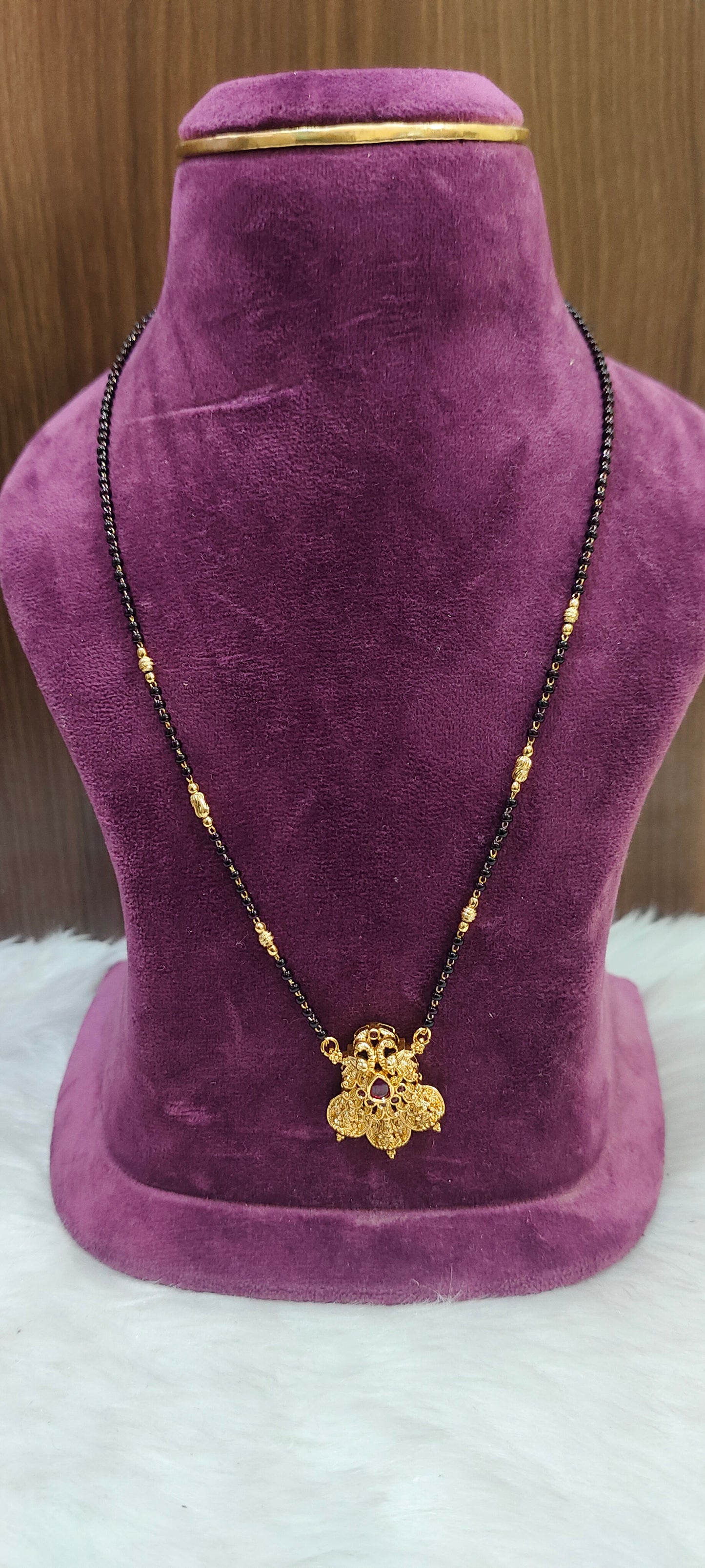 Premium nakshi pendant 18" length black beads