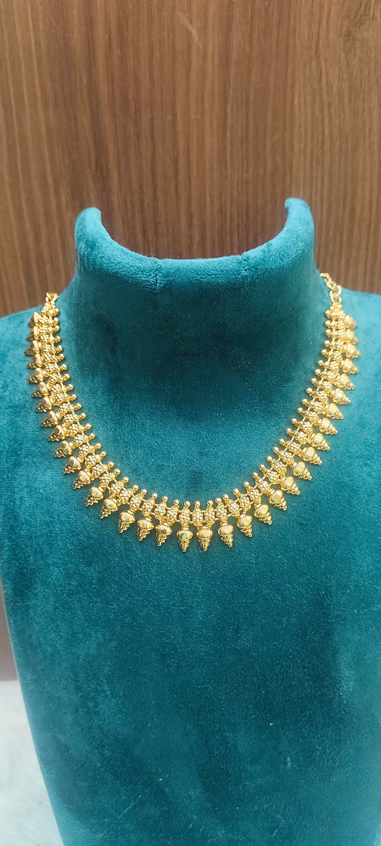 Premium nakshi simple necklace