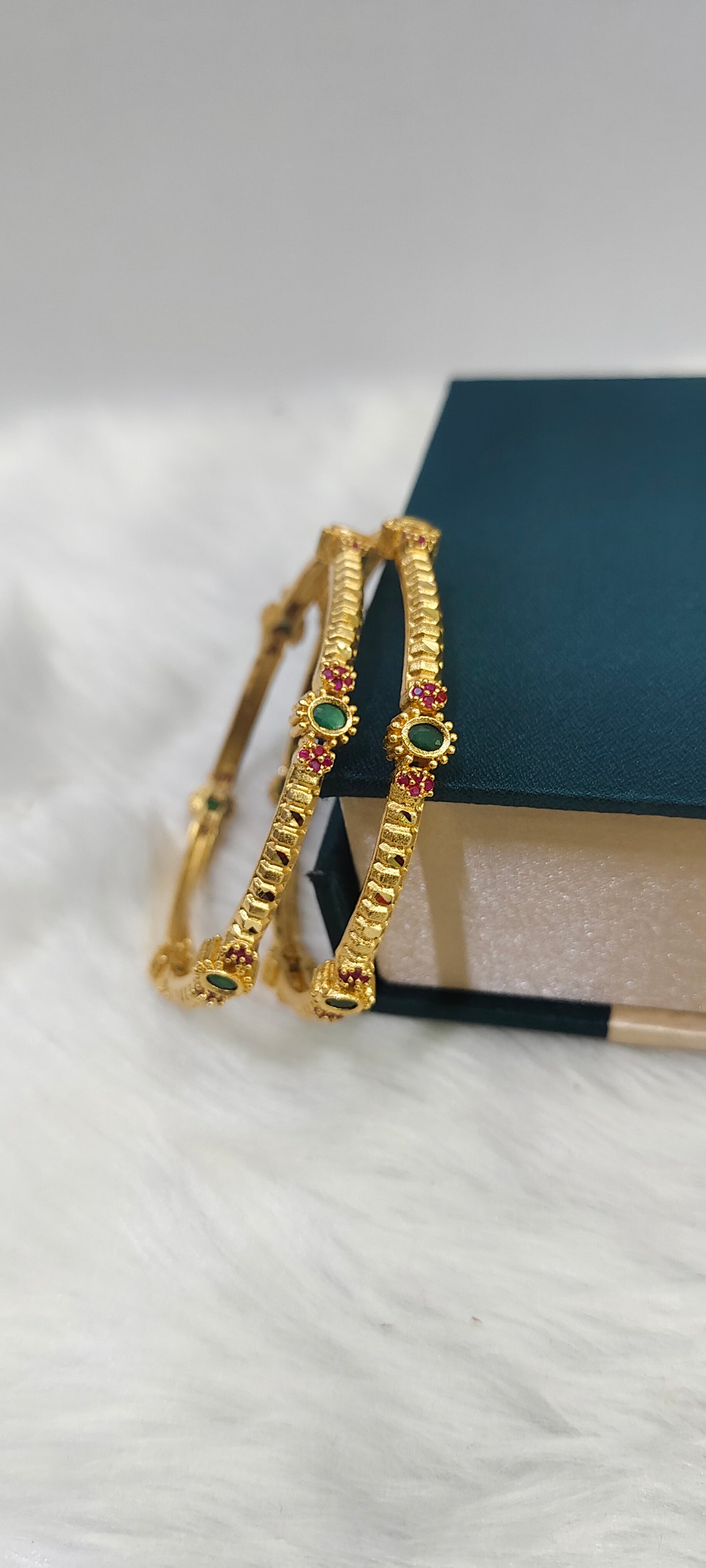 100% gold look bangles