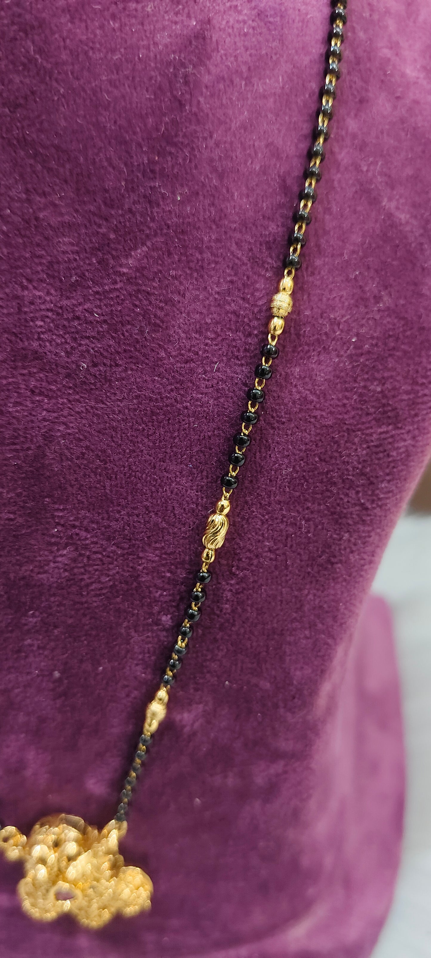 Premium nakshi pendant 18" length black beads