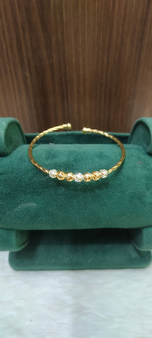 Premium micro gold plated daily wear adjustable ladies kada