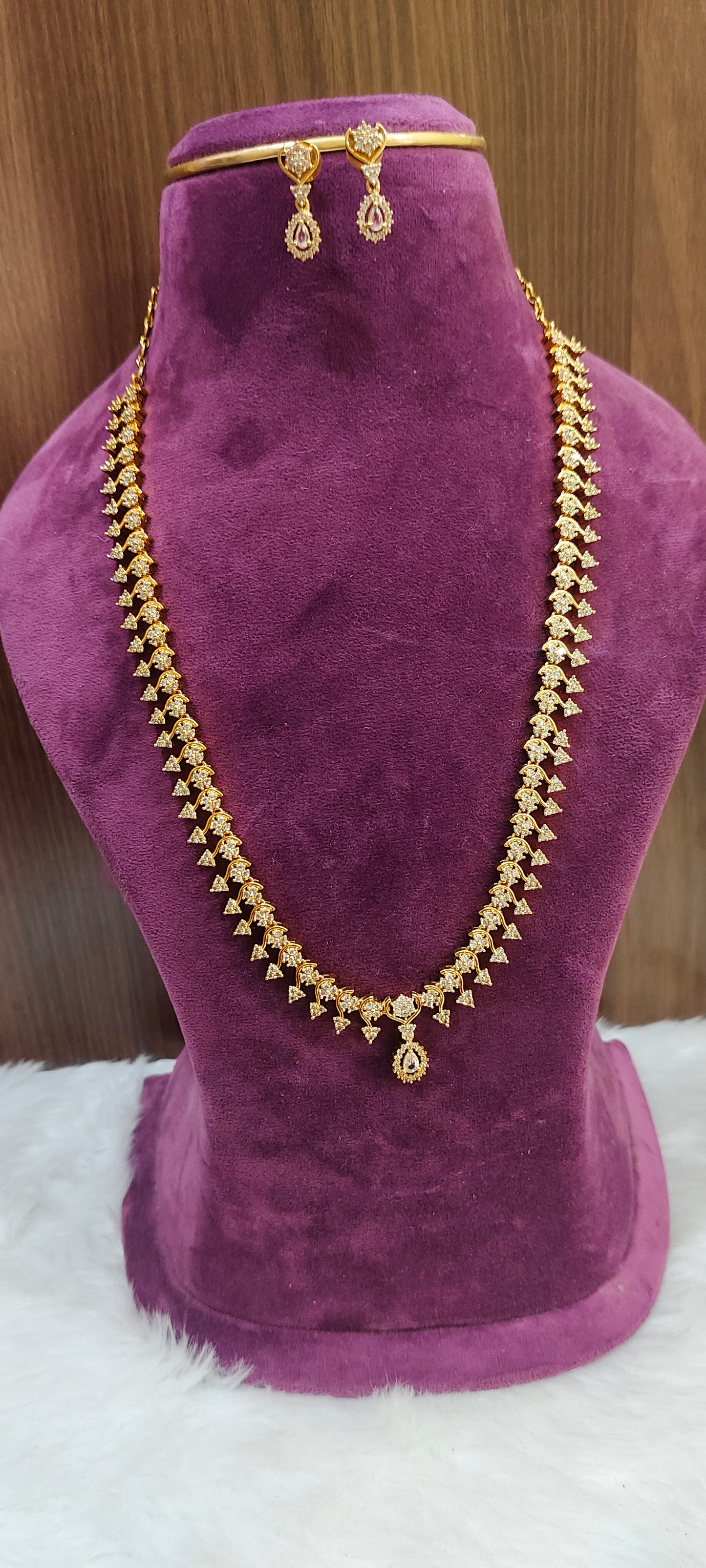 Simple dimond look mini haram set