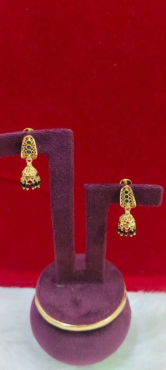 Stunning gold replica cute jumkas