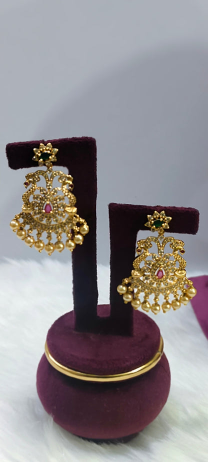 Budget friendly semi nakshi necklace set