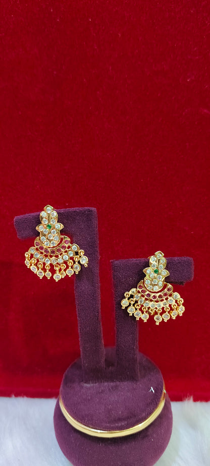 Pure panchaloham vintage look studs(stone colour may changes)