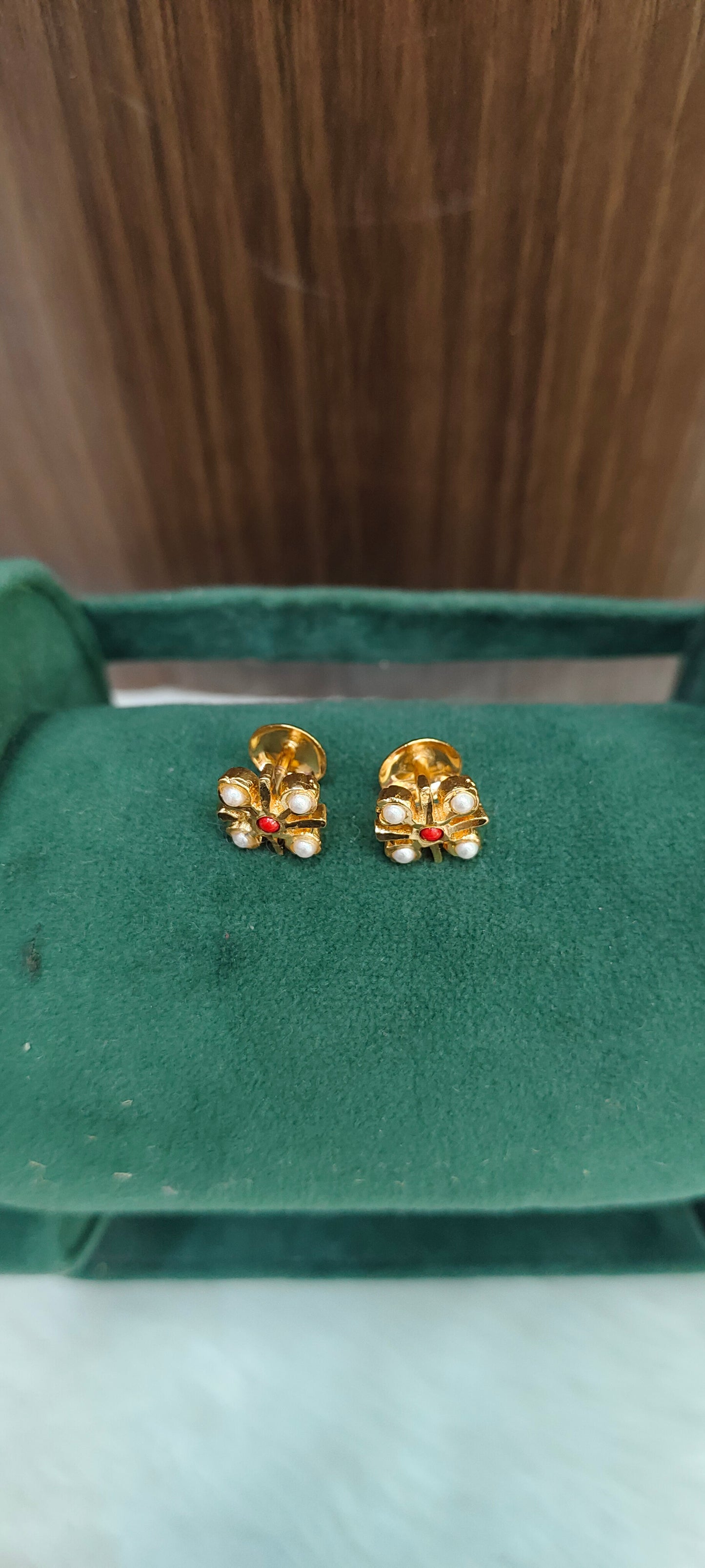 Pure panchaloham koral and pearl studs