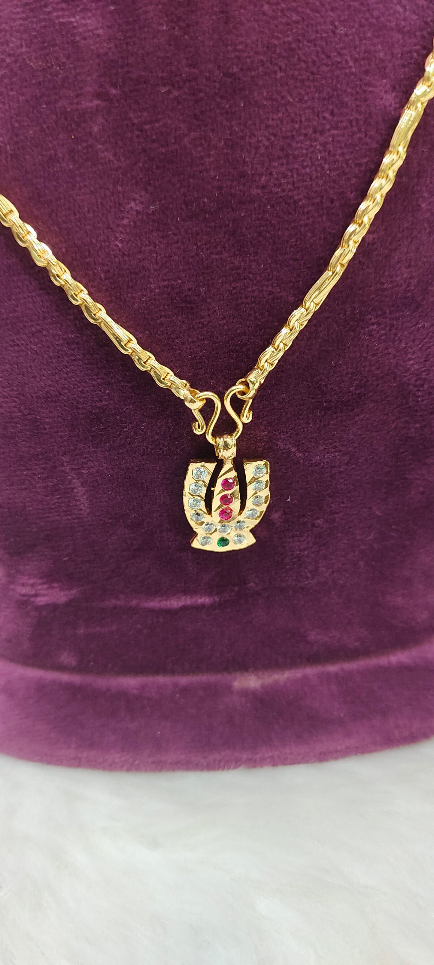 Premium micro gold plated 20" length 5 plus 1 chain with pure panchaloham polished pendant (only locket panchaloham)