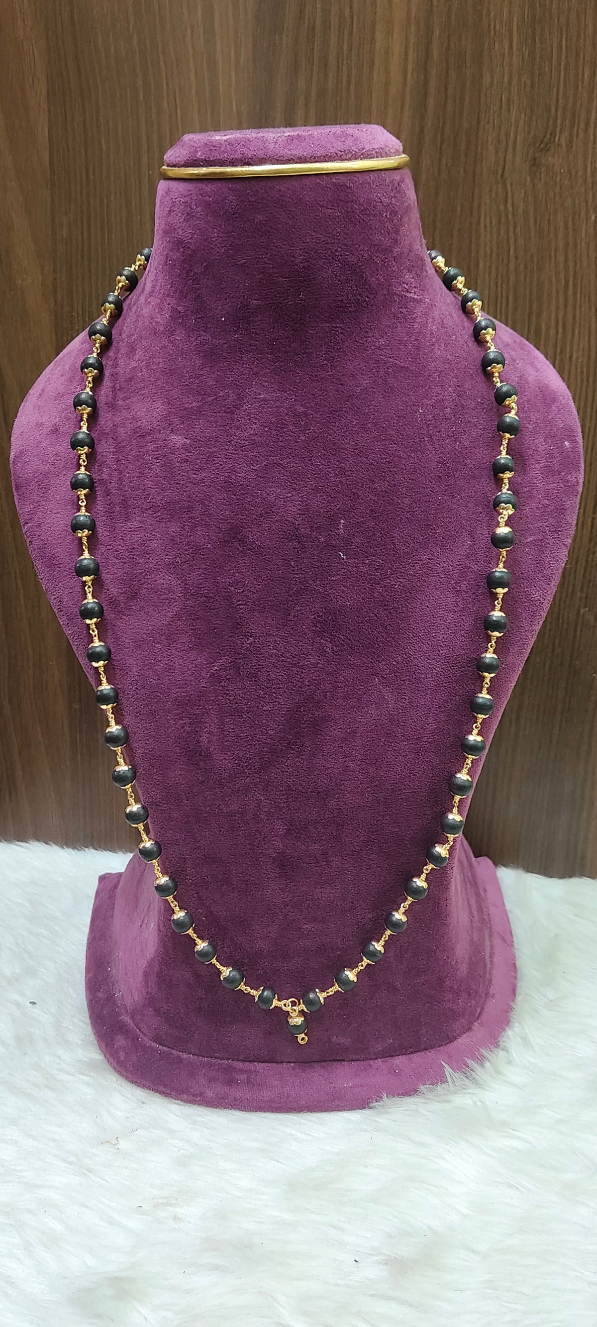 Original 8 mm karungali mala with panchaloham caping