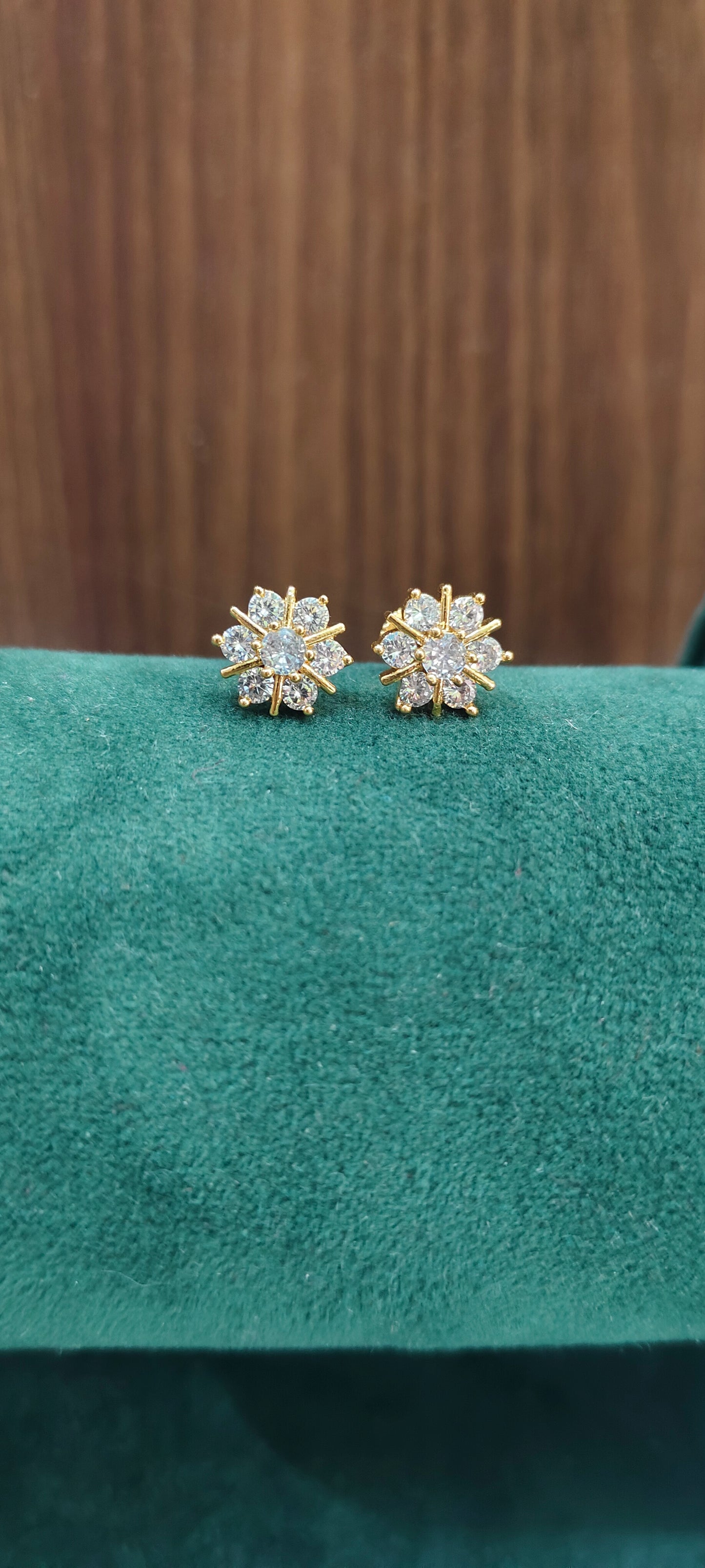 Pure panchaloham dimond look small studs