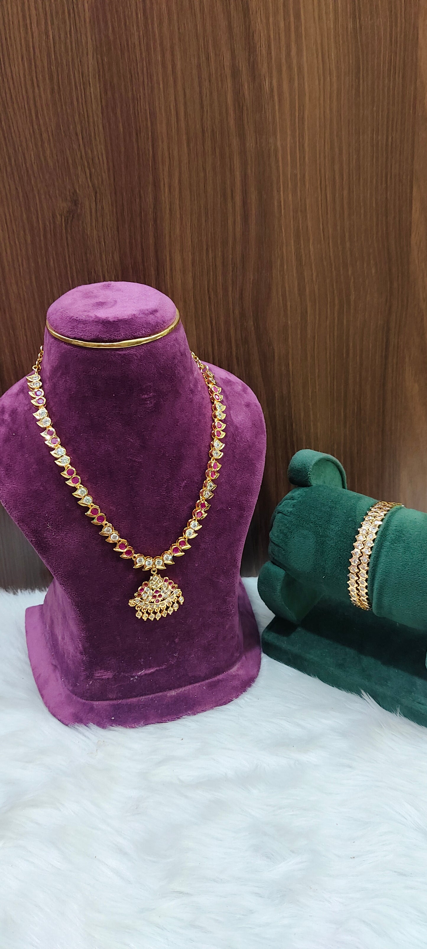 Pure panchaloham necklace with (2.6) size bangles combo