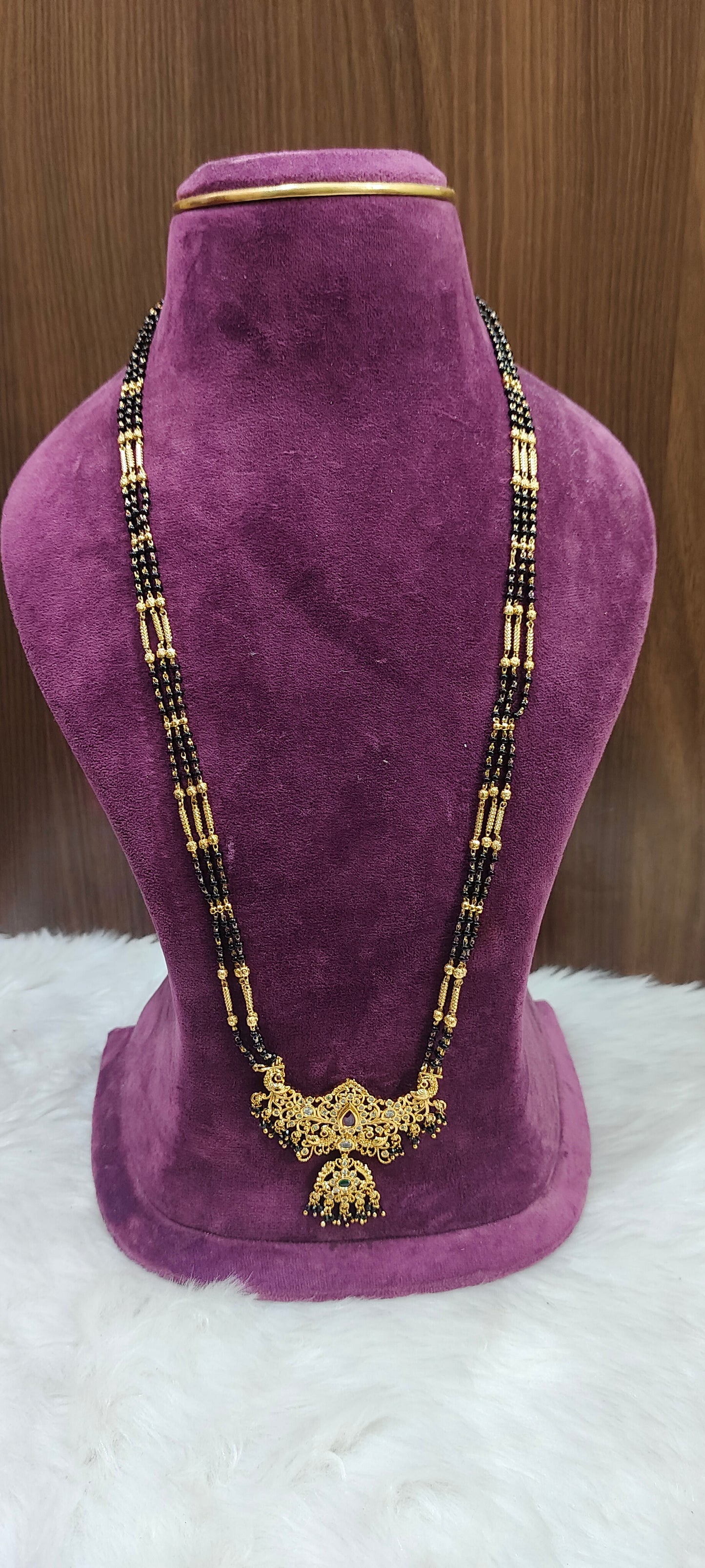 Premium nakshi non god motive black beads