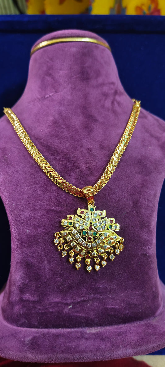 Pure panchaloham necklace with detachable pendent ( Locket design slightly may changes )