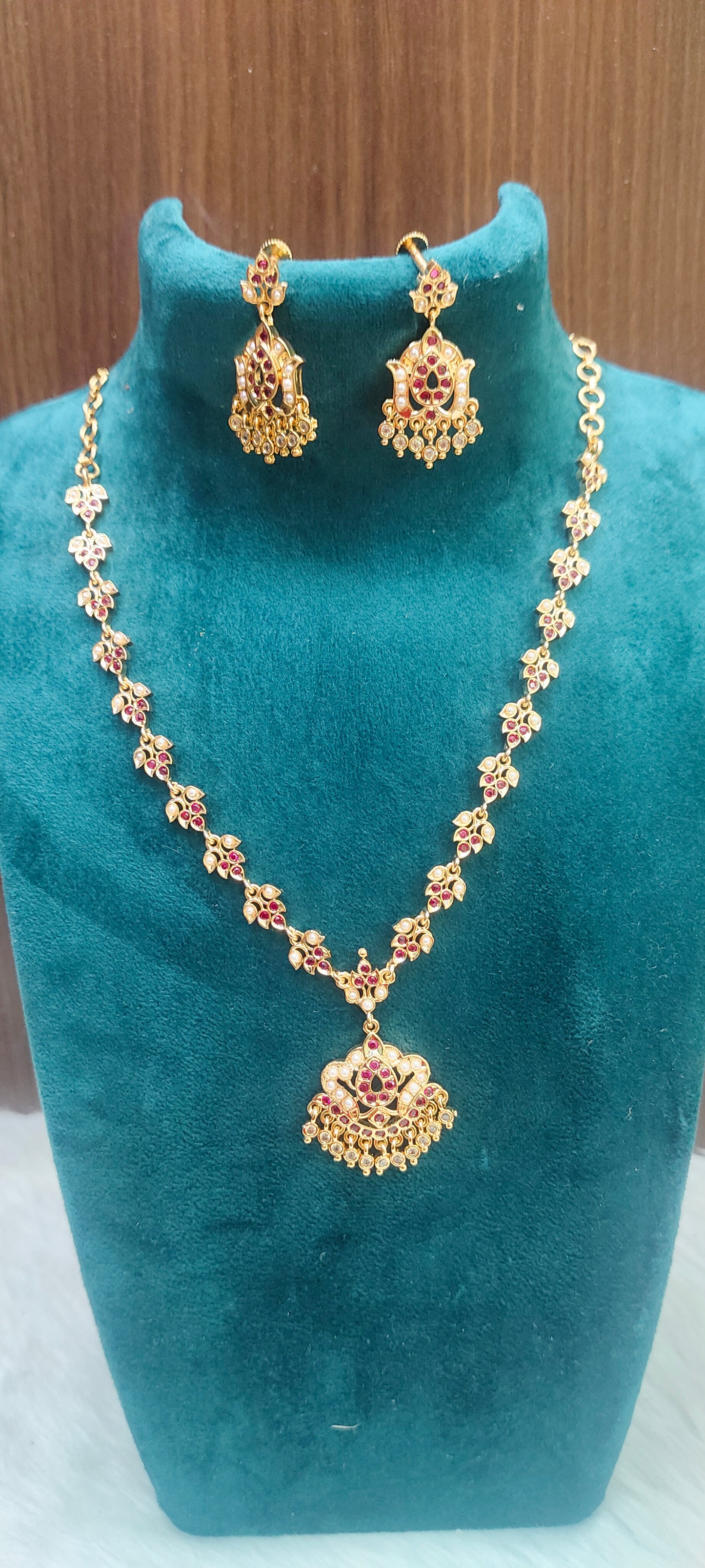 Pure panchaloham ruby and pearl necklace with earrings