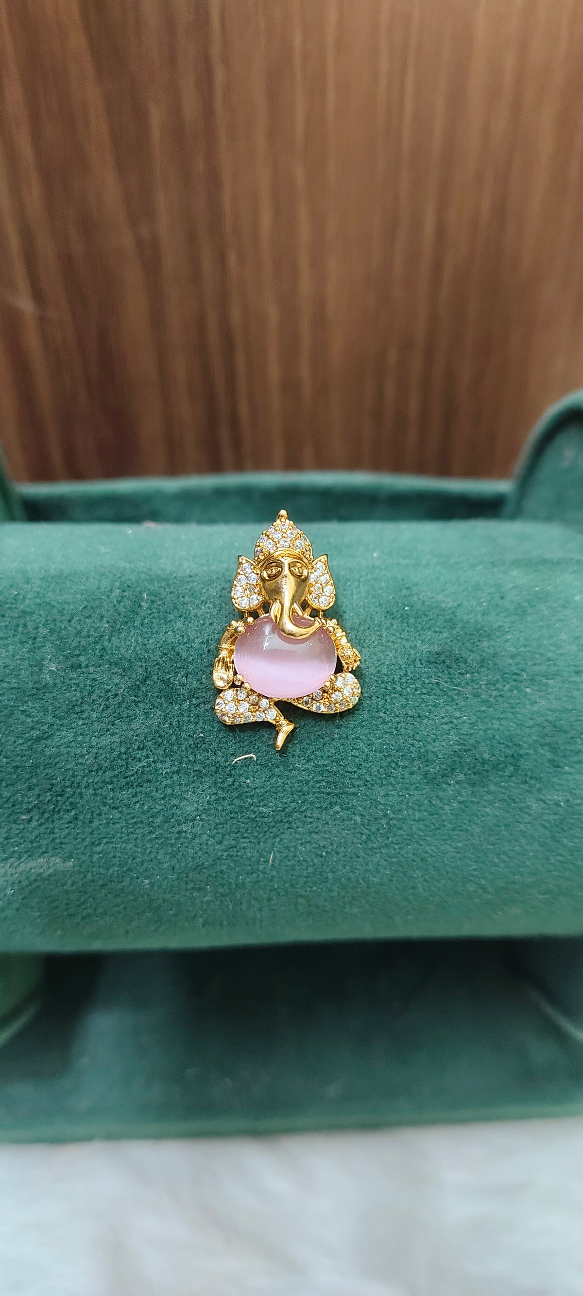 Premium nakshi Ganesh pendant back d hook