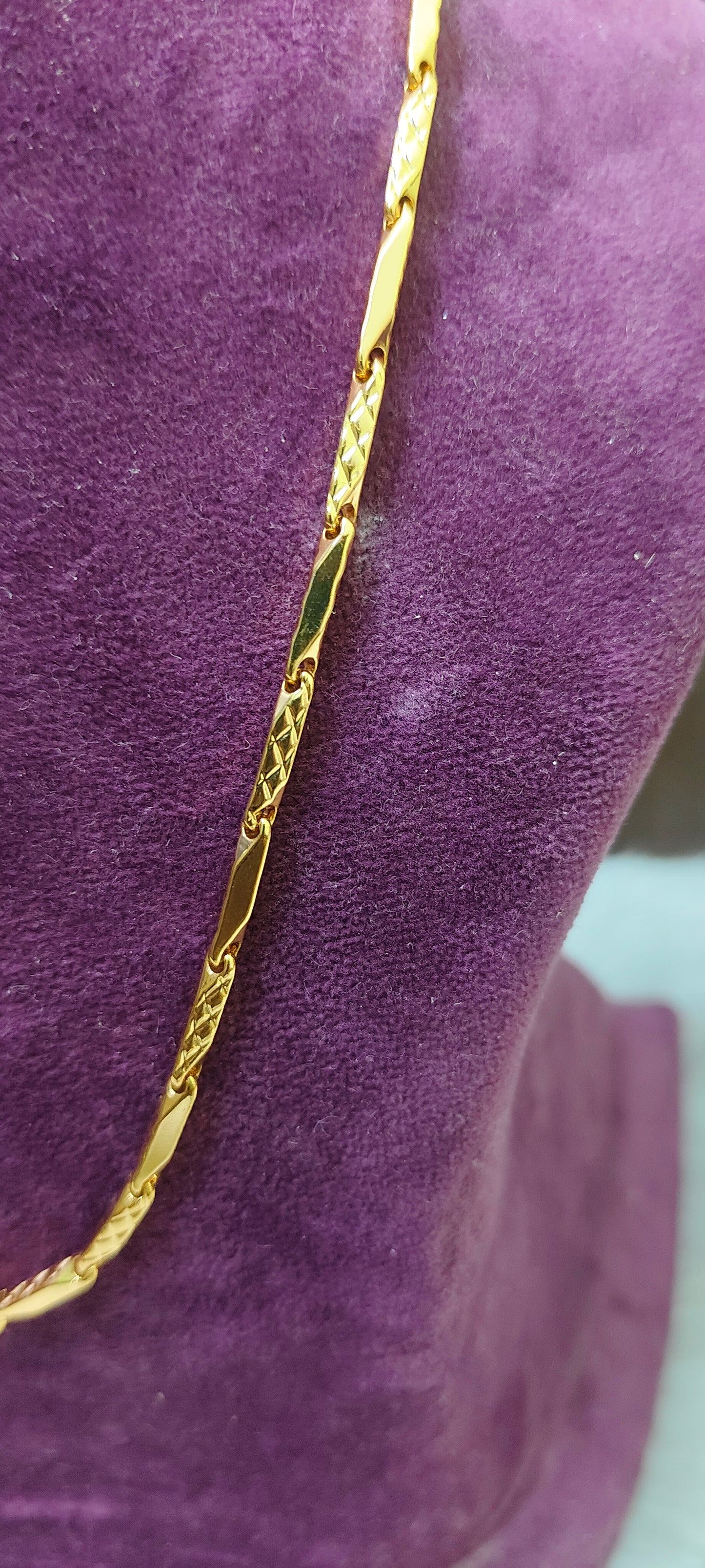 Premium micro gold plated 18" length chain