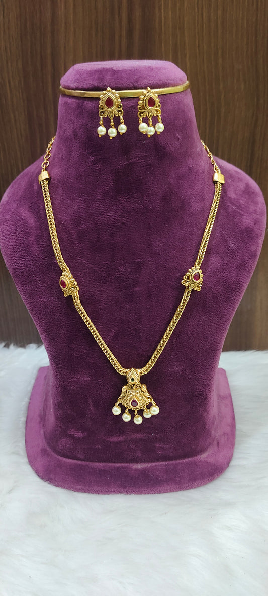 Simple and budjet friendly nanu necklace set