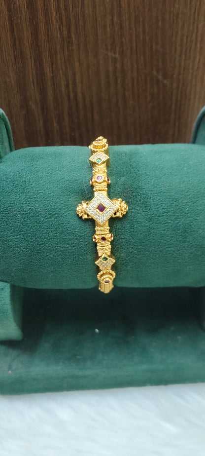 High premium nakshi openable kada bracelet (fit from 2.6 to 2.10)