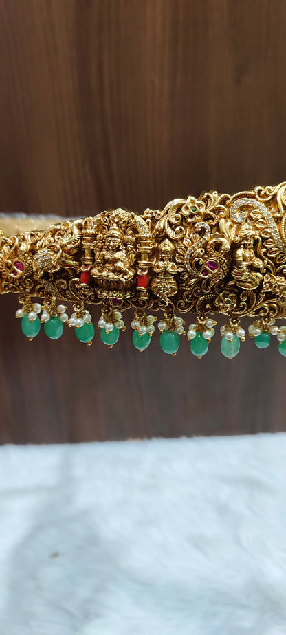 High premium nakshi bridel vaddam with koral and green beads