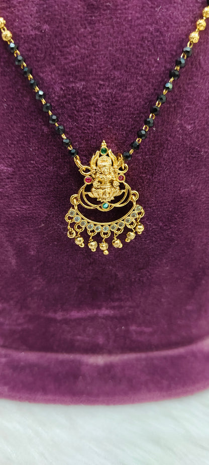 Premium gold look 18" length simple black beads with spinners