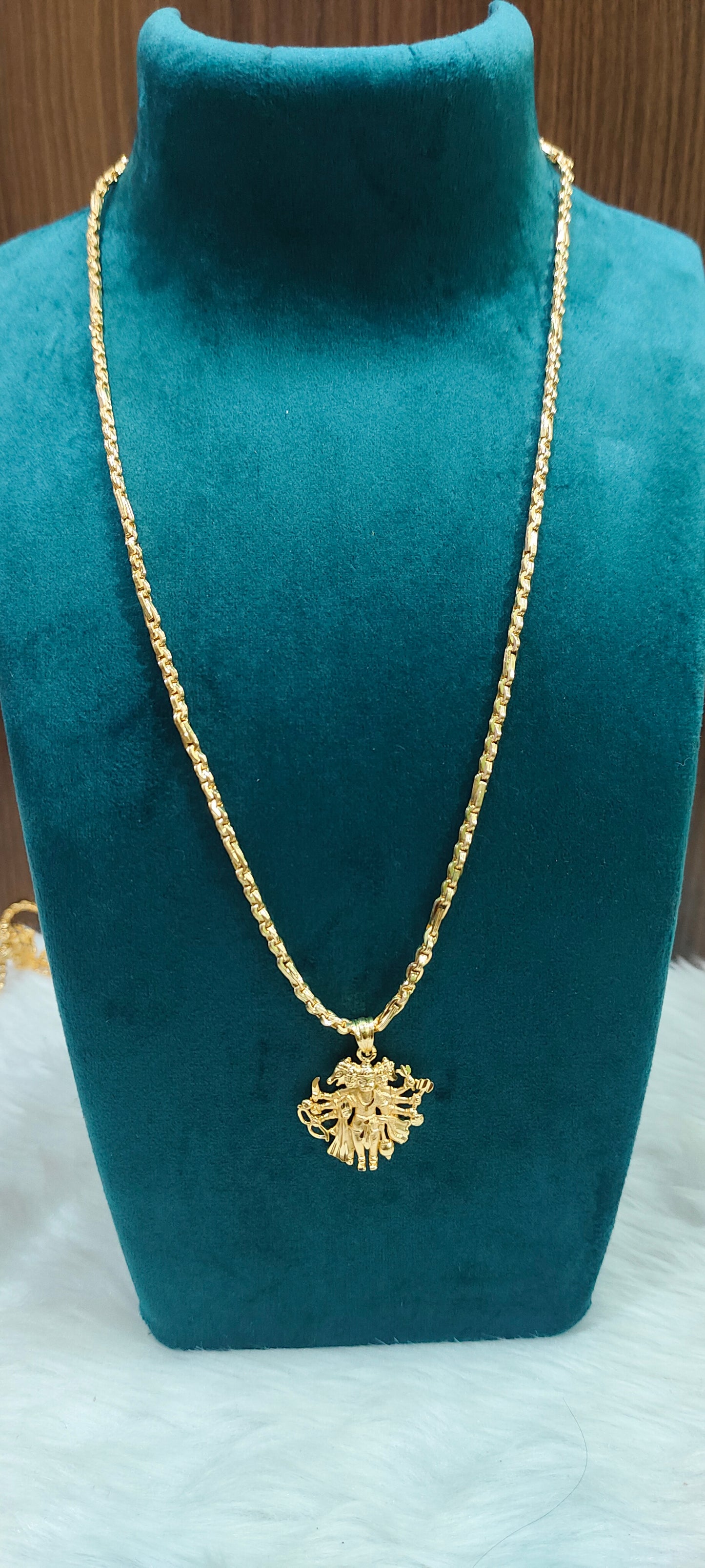 Premium micro gold plated 20" length 5+1 chain with panchamukhi hanuman locket