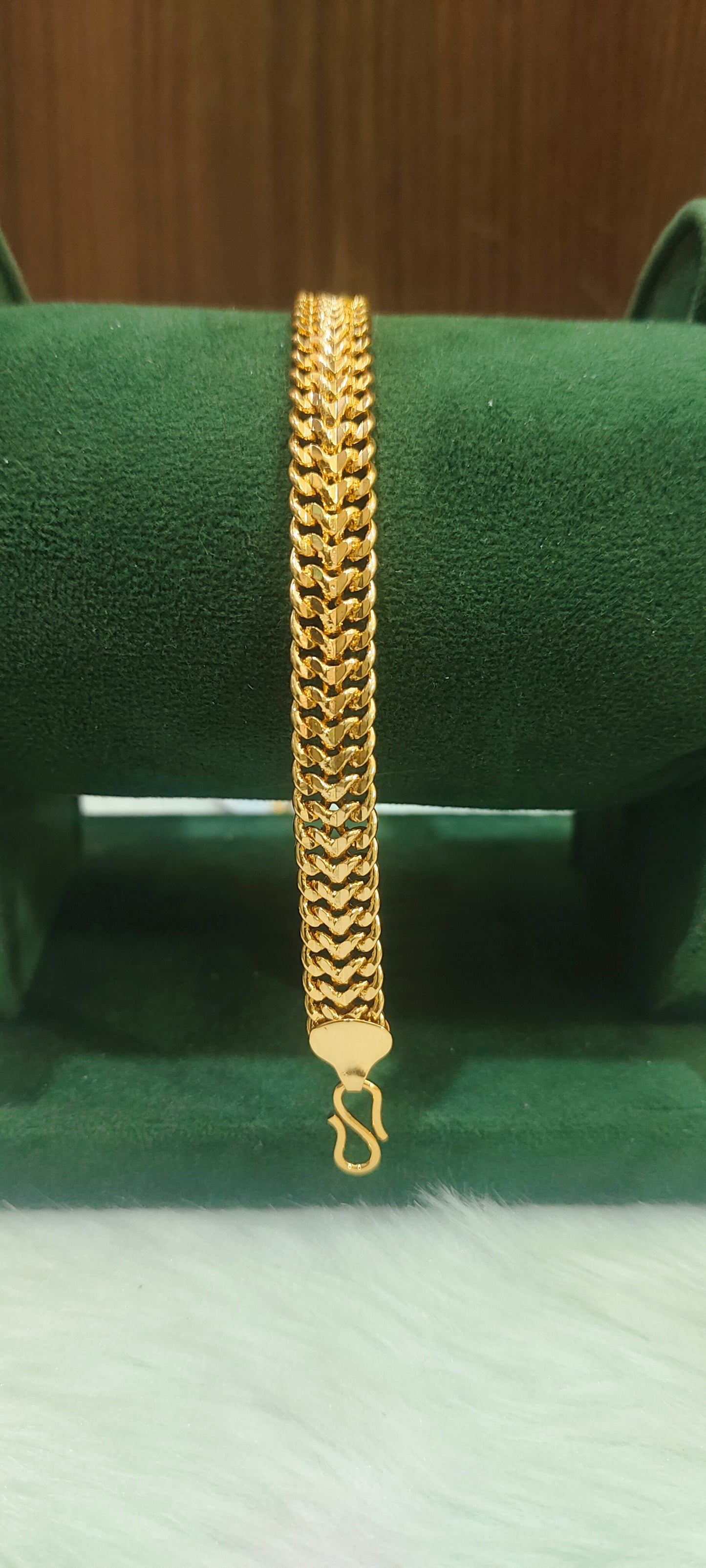 Premium micro gold plated 7.5" bracelet