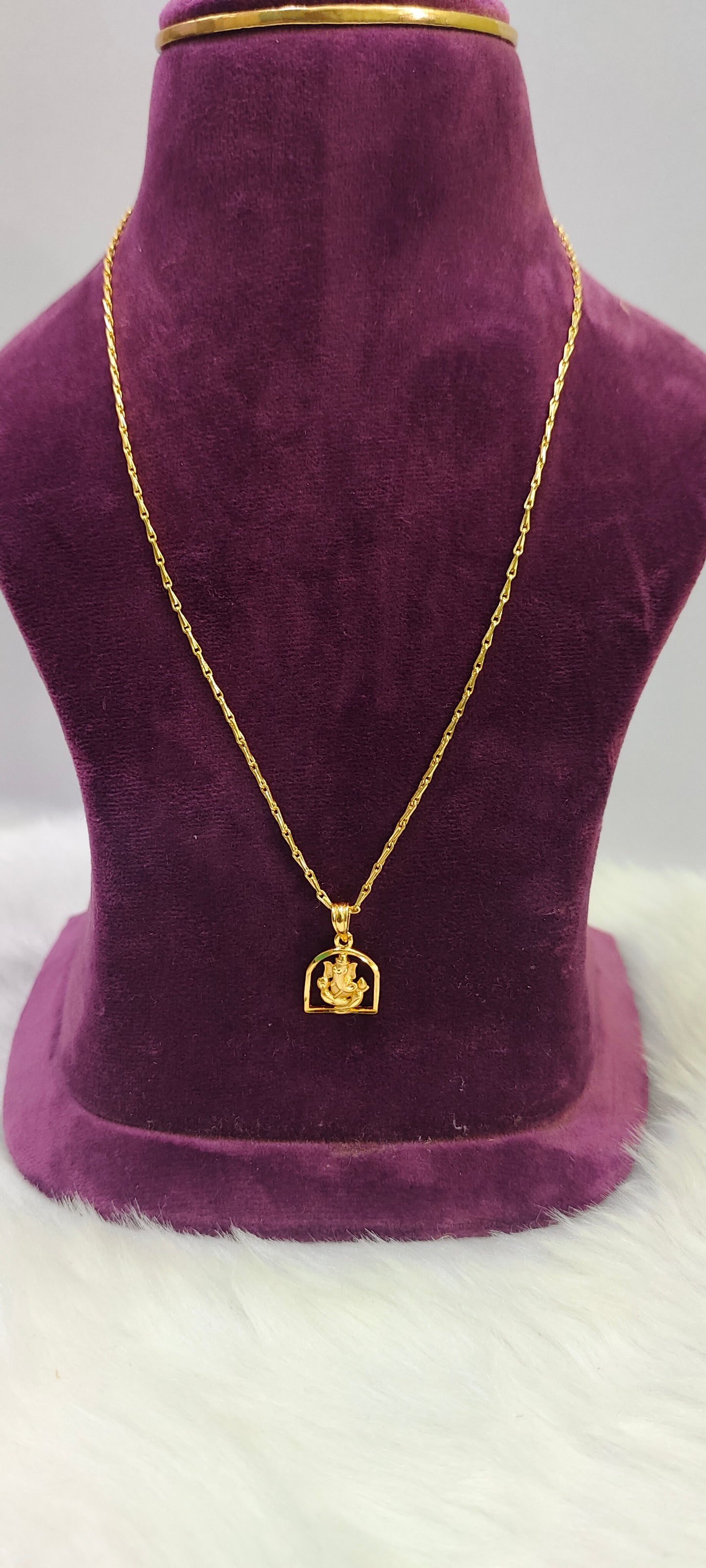 1 gram plated loard ganesh chain 18"length