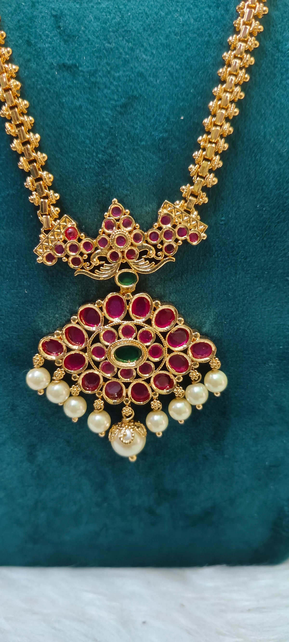 Premium micro gold plated gold look necklace