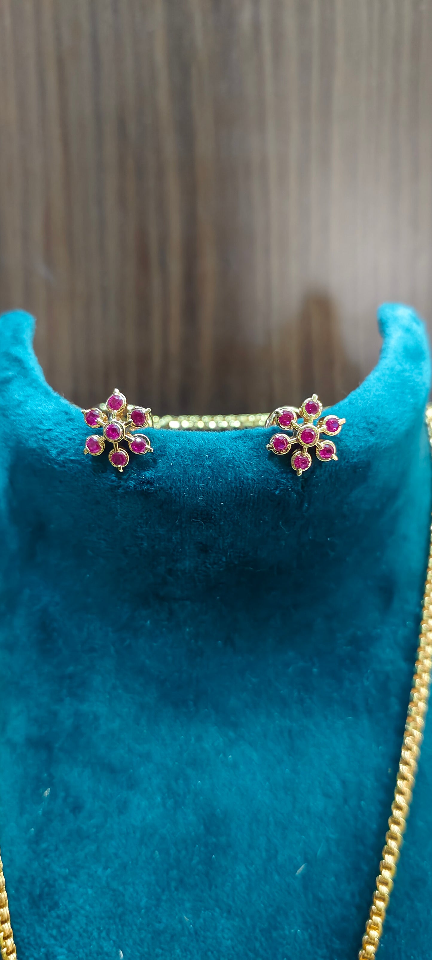 Pure panchaloham pendant and studs with micro gold 18" length chain