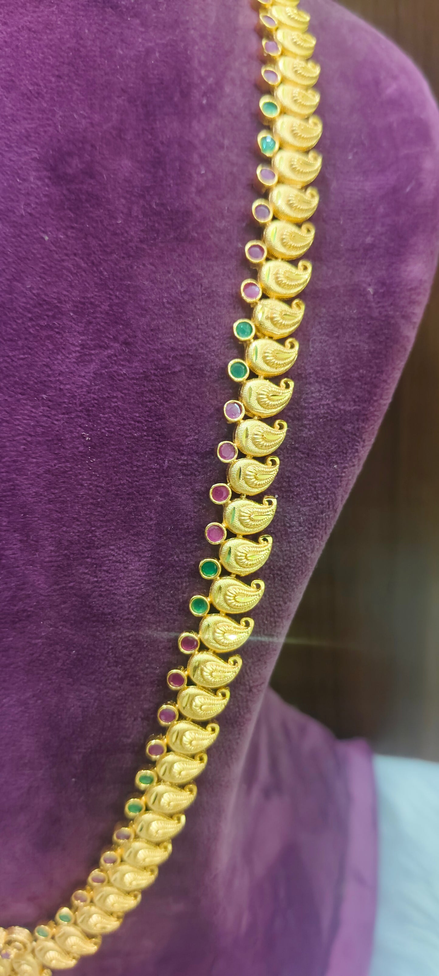 100% gold look mango Haram