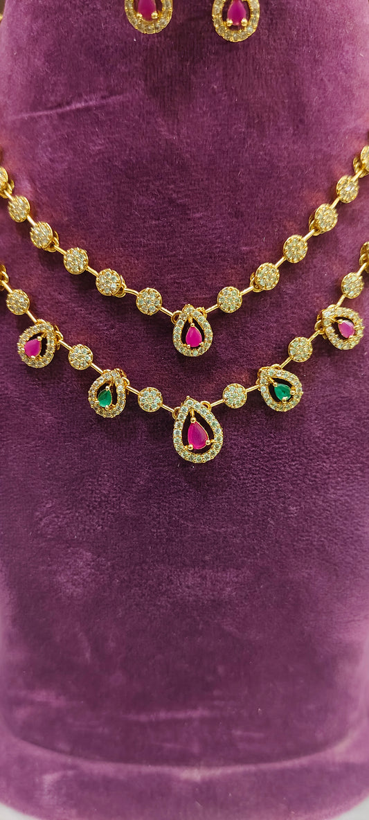 Simple unique 2 step necklace set
