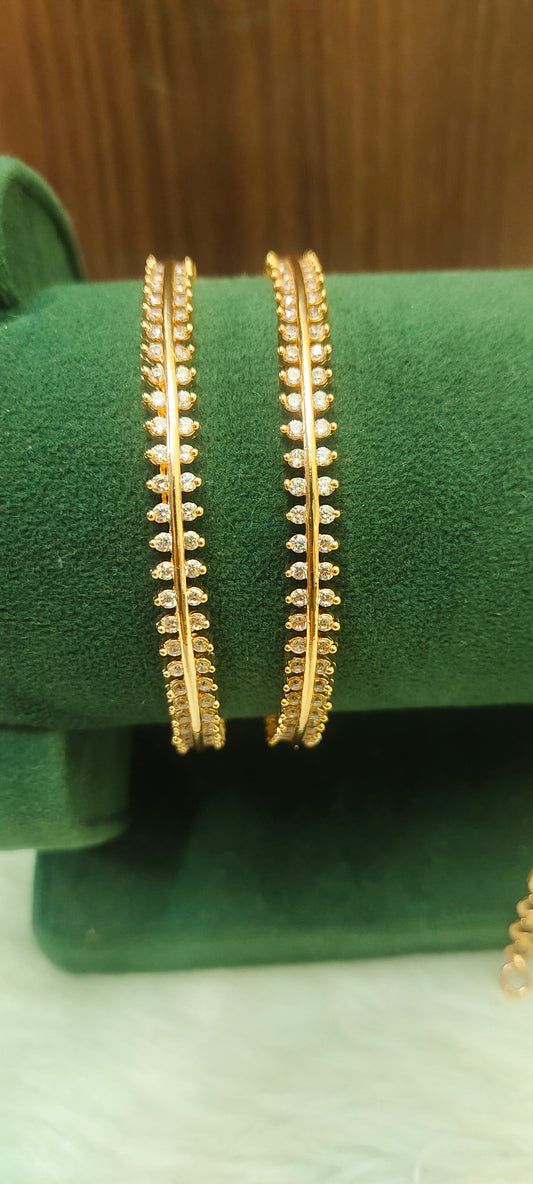 Pure panchaloham daimond look bangle and bracelet combo