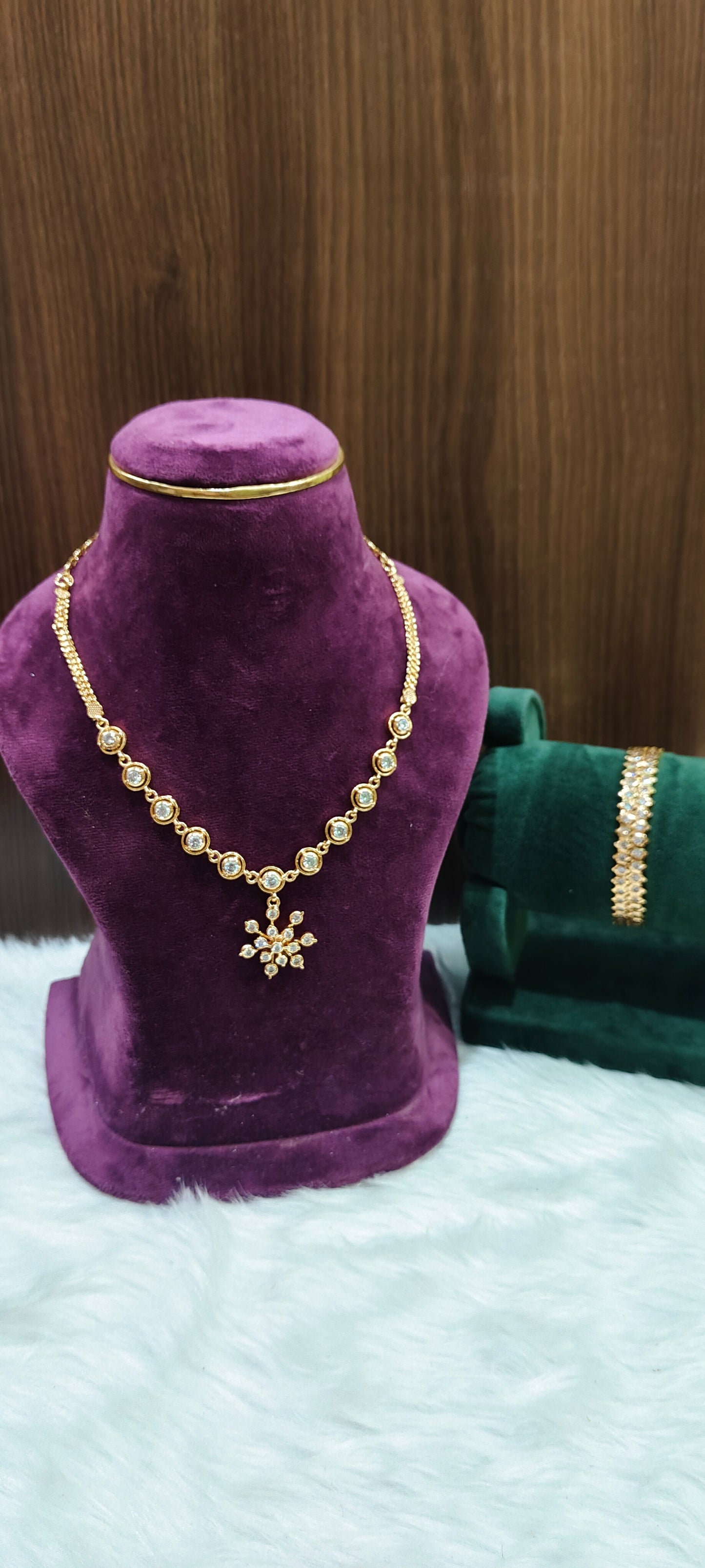 Pure panchaloham necklace with (2.6) size bangles combo