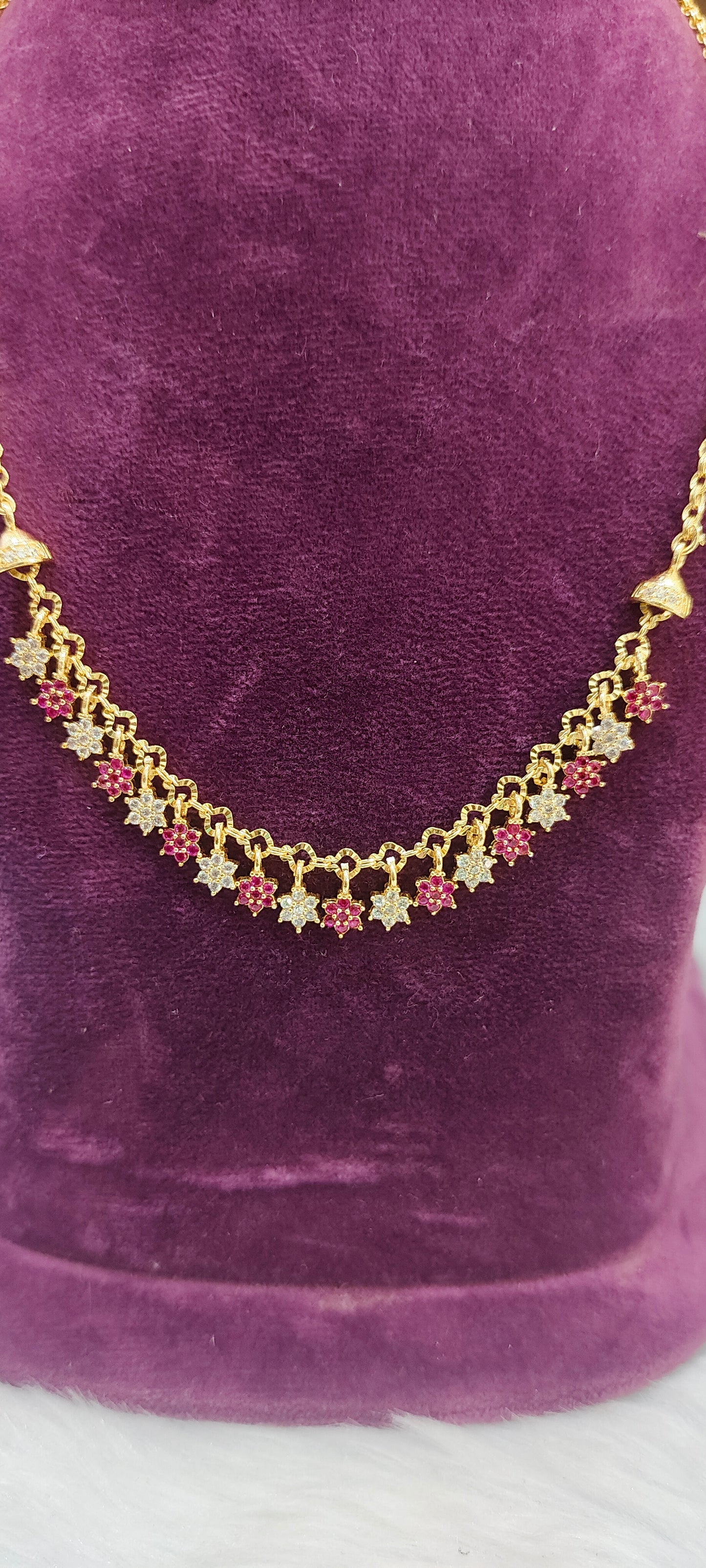 100% gold look simple necklace set