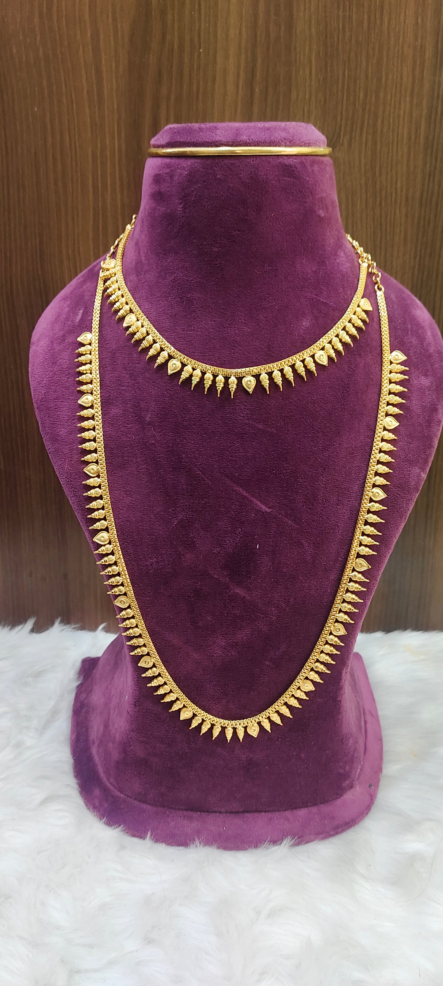 100%gold look necklace and long haram set