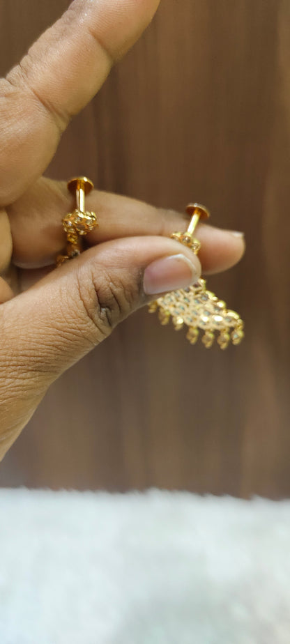 Panchaloham vintage look white stone earrings