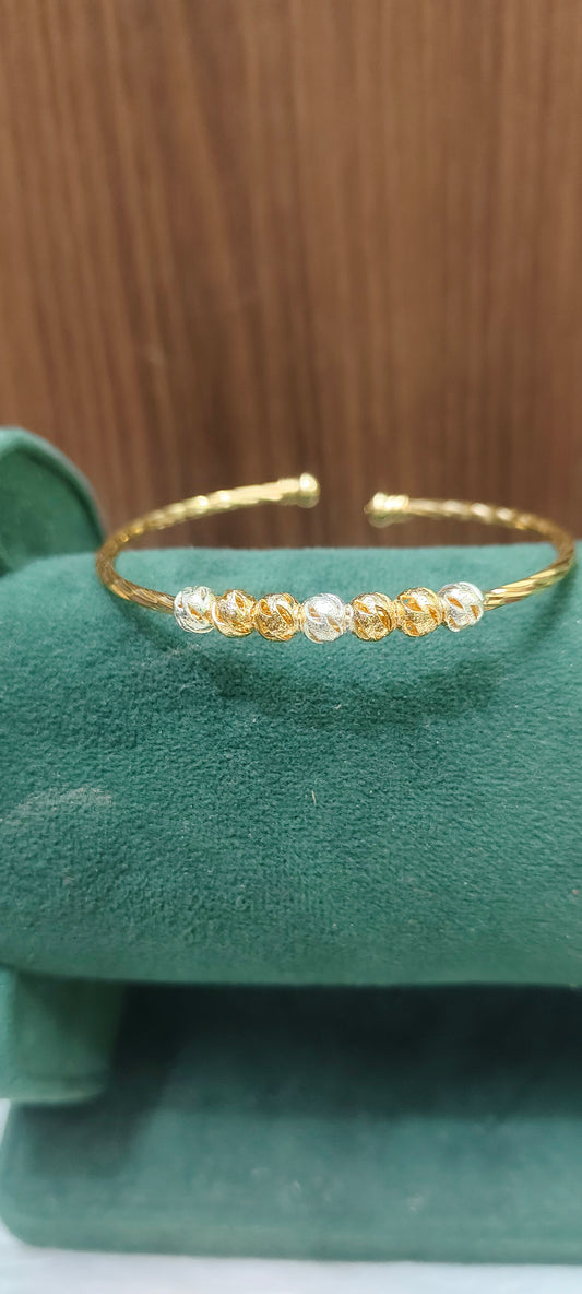 Premium micro gold plated daily wear adjustable ladies kada