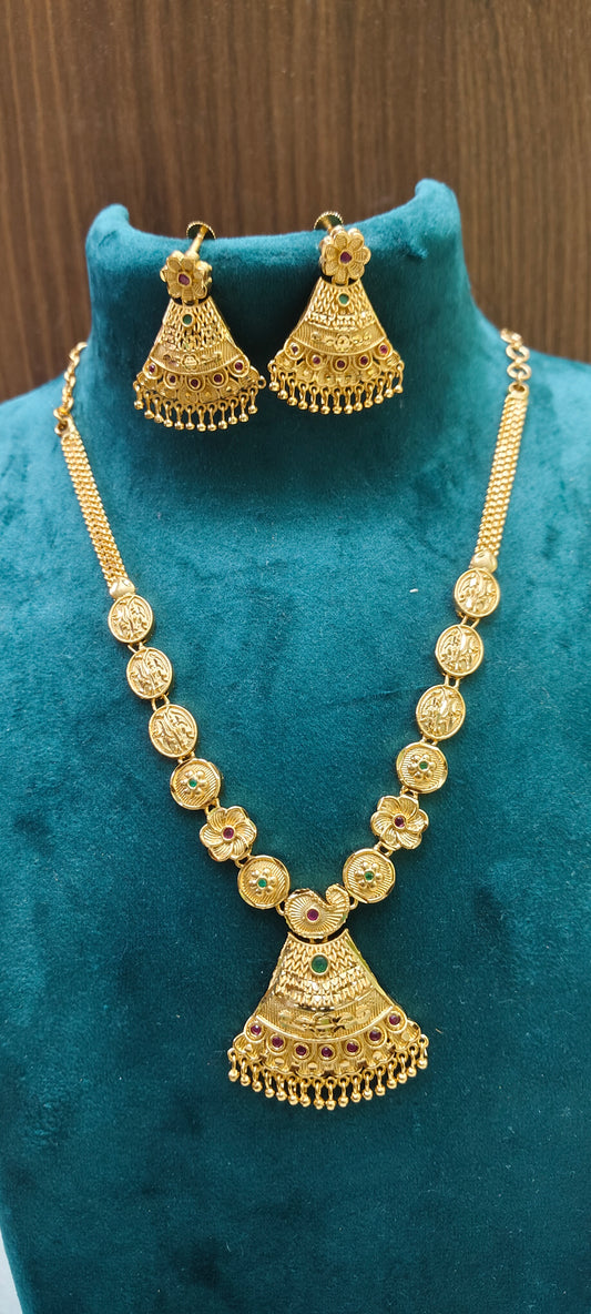 100% real gold look necklace with earrings