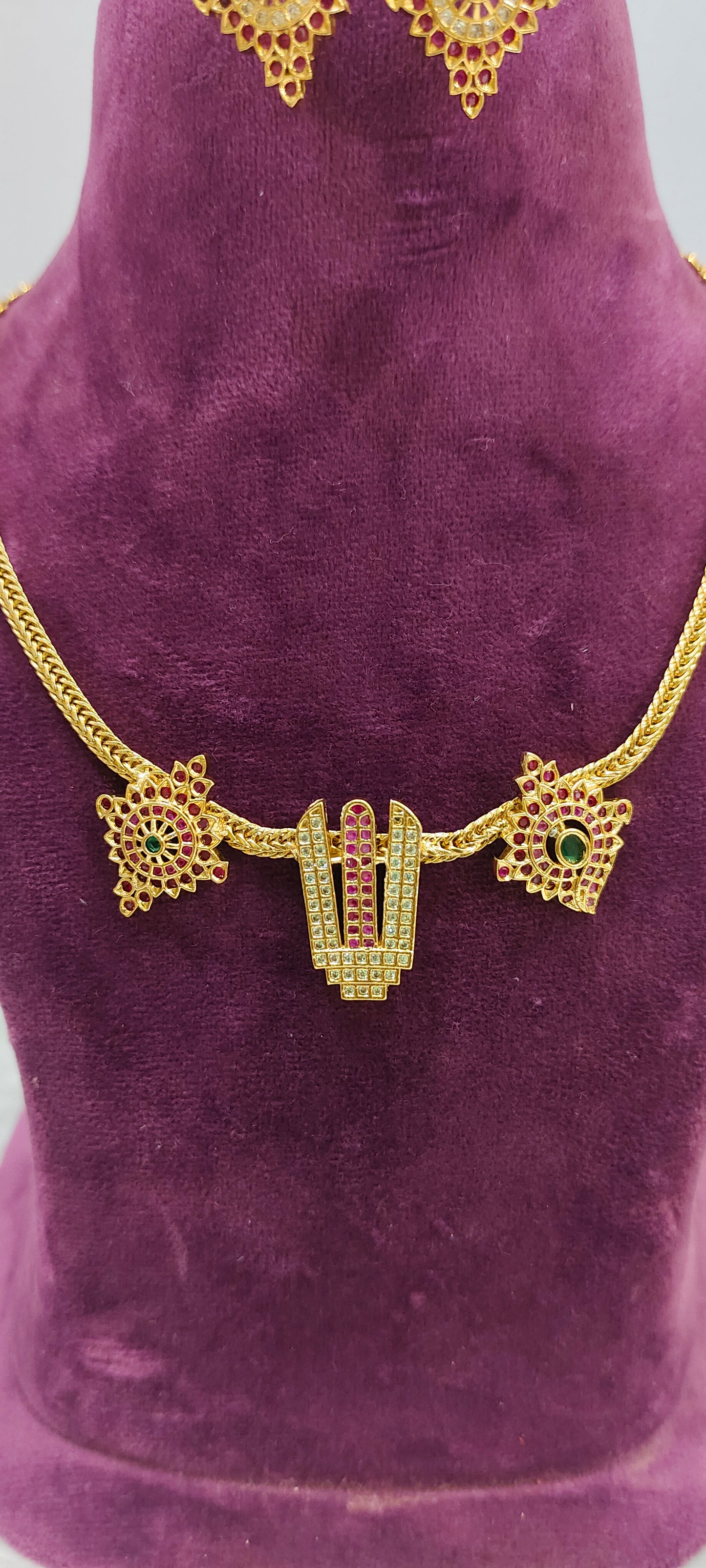 Premium nanu necklace set