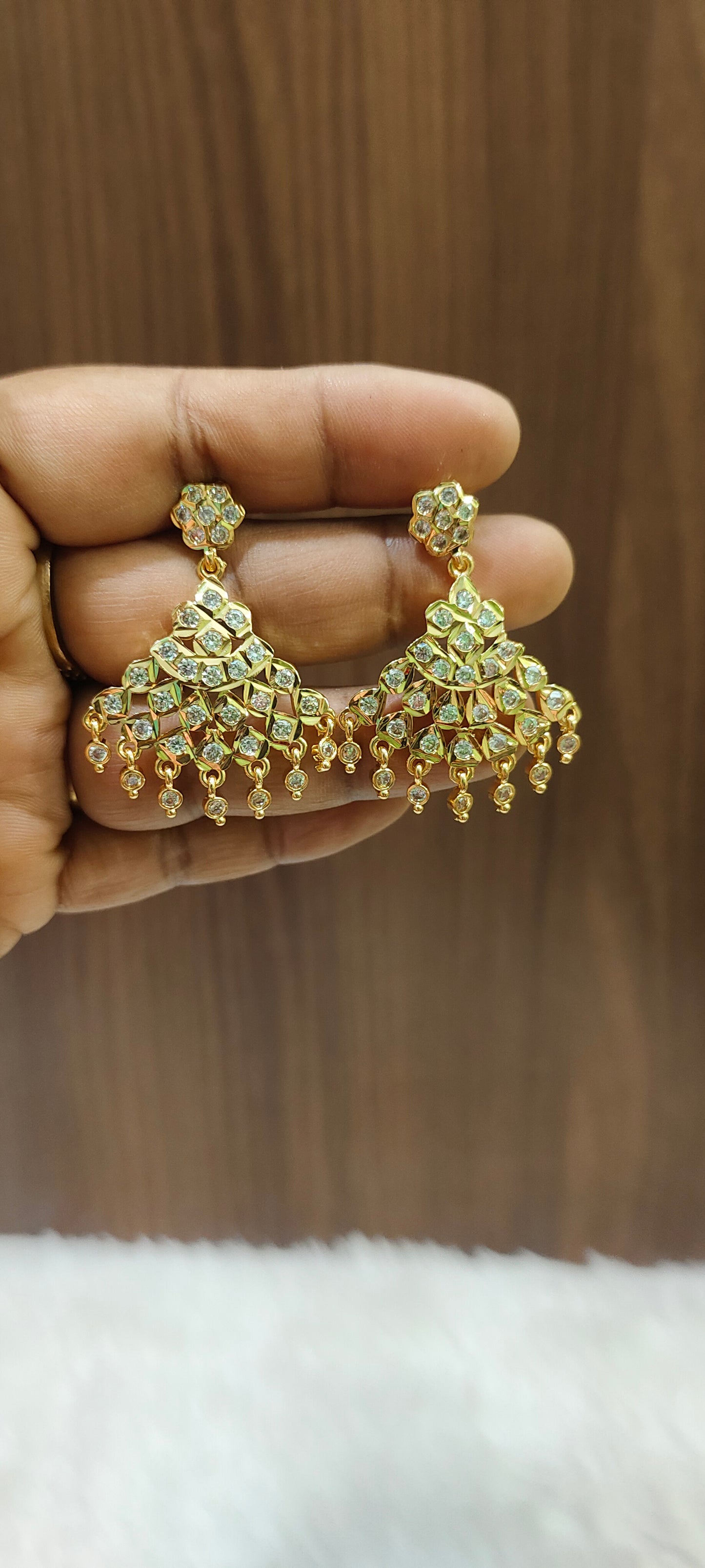 Panchaloham vintage look white stone earrings