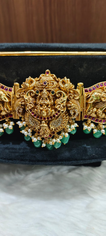 Unique style high premium nakshi vaddanam