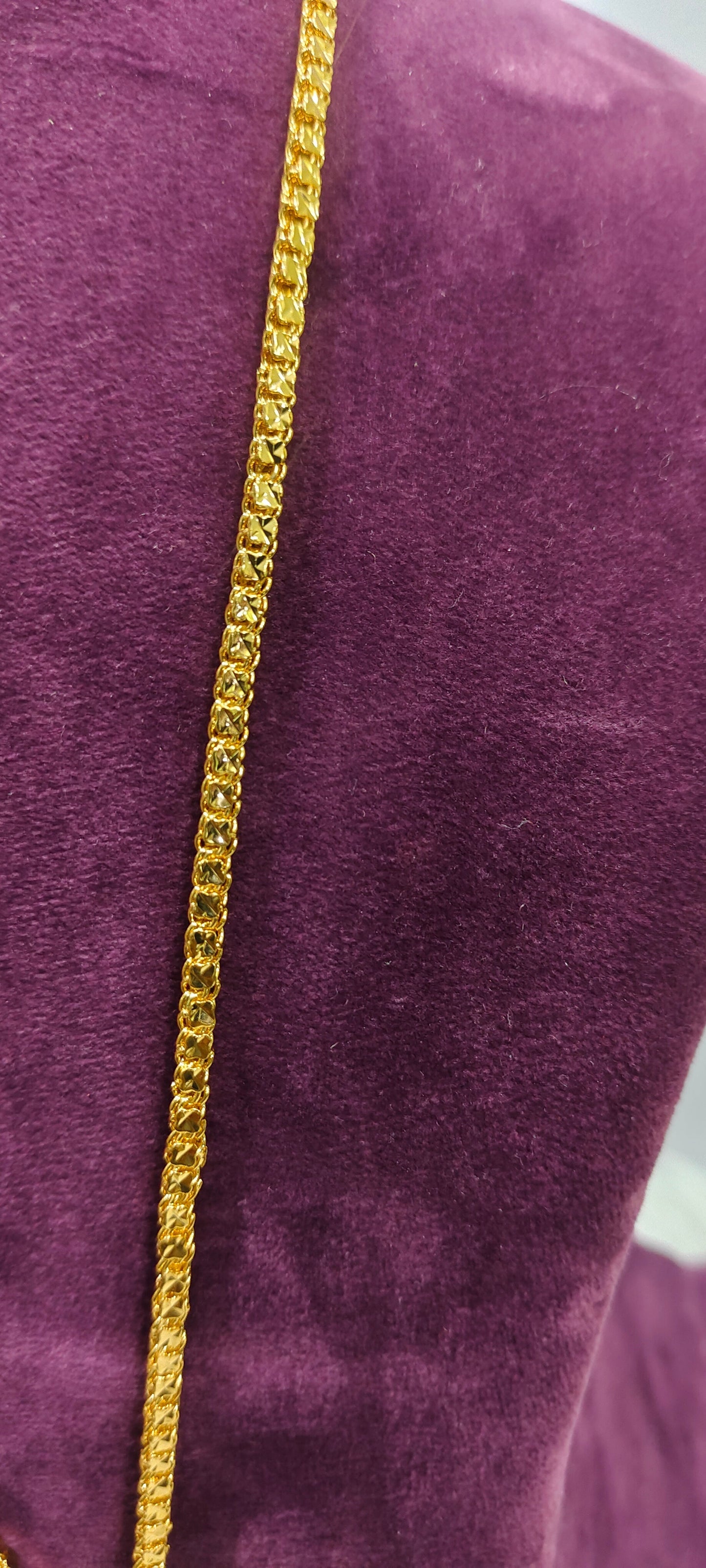 Premium micro gold plated 24" chain with murugan pendant chain
