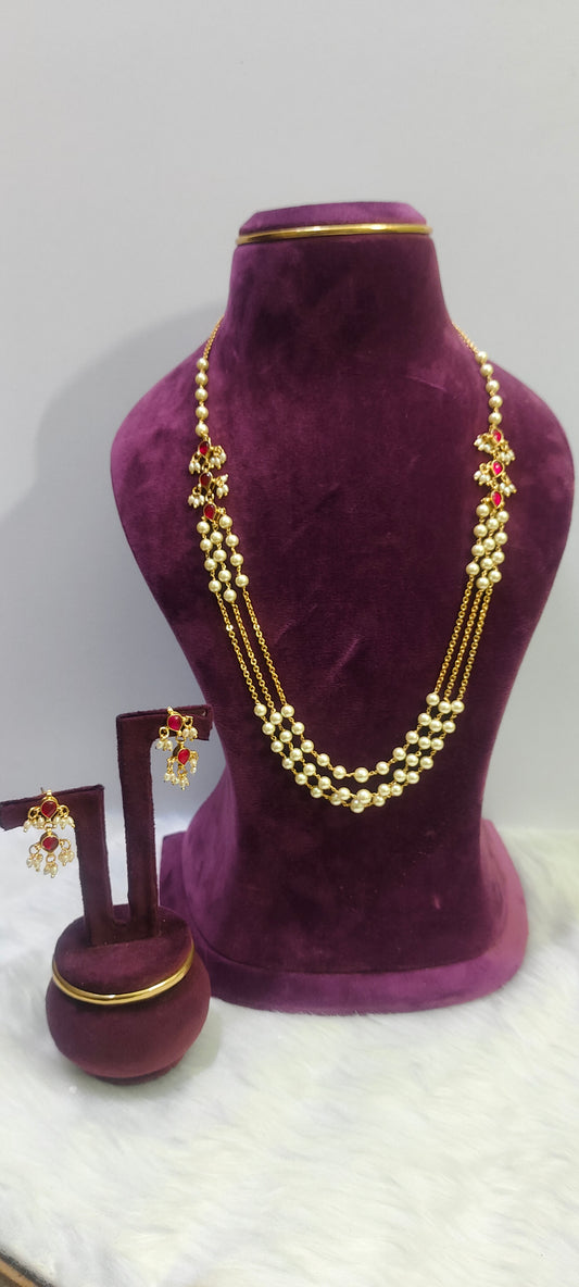 Classy  22" length pearl step chain with earrings