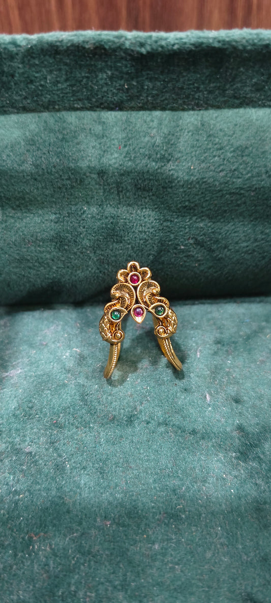 Premium nakshi vanki ring