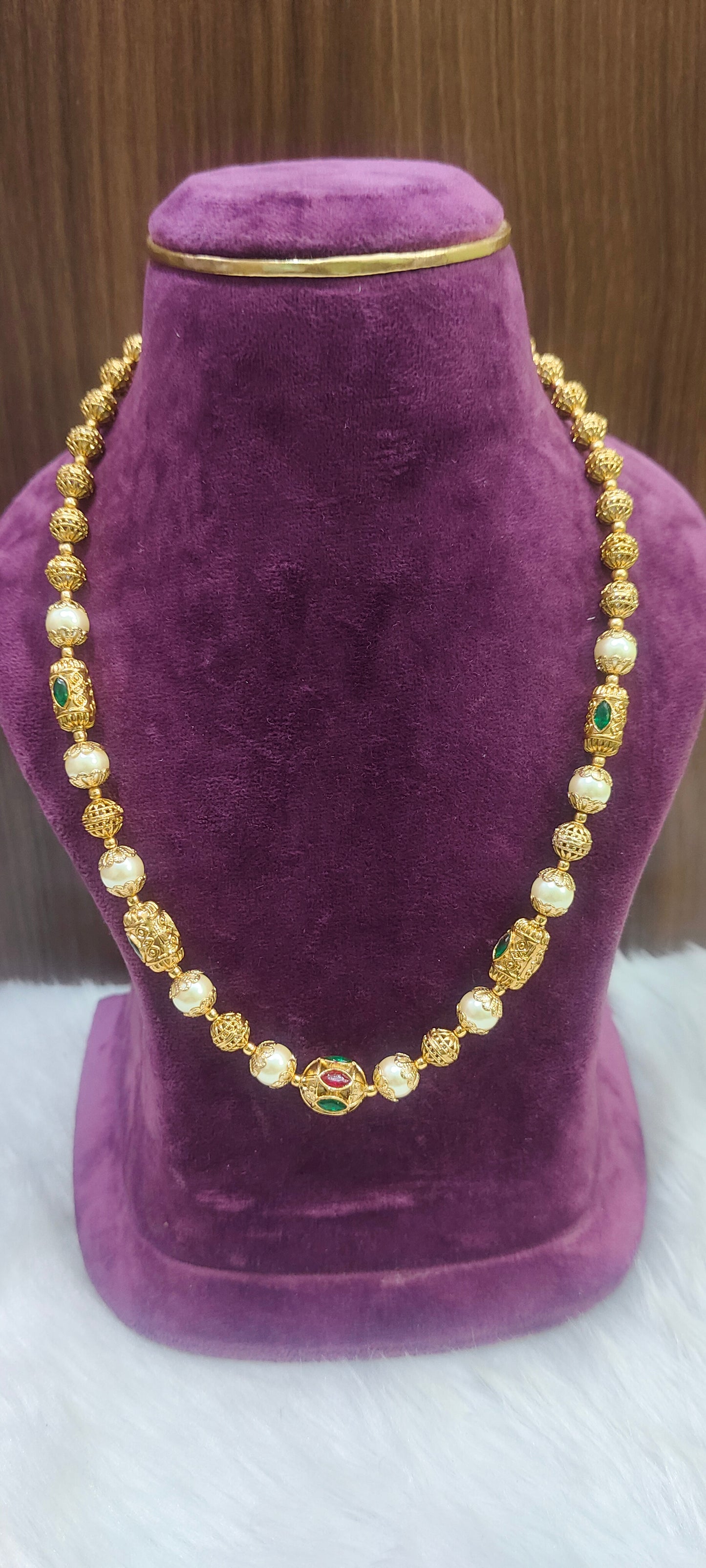 Premium nakshi and Swarovski pearl mala with 18" length